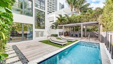 Bungalow 1 07 W South Beach