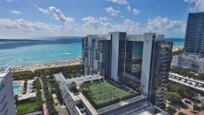 Swish Swing 1 W South Beach