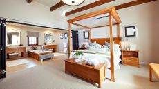 Premier Suite Bedroom