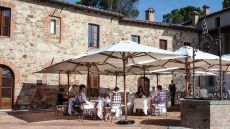 al fresco dining at Castel Monastero
