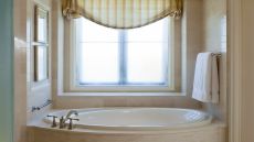 St Regis Suite Bath Tub