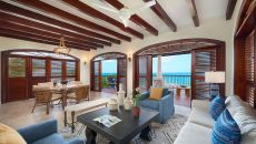 Ocean View Suite Poollivingroom at Cap Maison