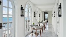 Gallery2Conservatory Bar at Rosewood Bermuda