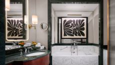 JUNIOR SUITE BATHROOM Will Pryce at The Savoy