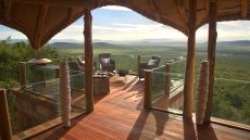 Little Olarro Deck Lounge