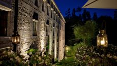 A Quinta da Auga night exterior