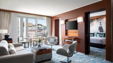 Luxury Suite King Balcony City View