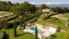 pool suite Coquillade Provence 2025