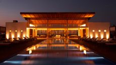 pool night lounge view