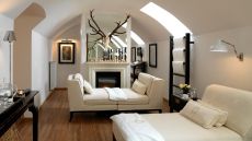 white sitting room