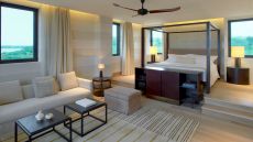 Koroni Royal Villa Master Bedroom