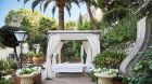 Exterior massage cabana