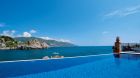 Infinity pool