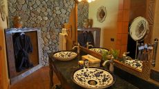 Monja Blanca en suite