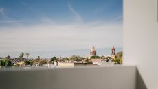 B6 Junior King 11 at Hotel Matilda