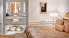 Executive Suite Bedroom with bathroom
