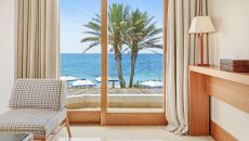 Room View GECKO Beach House 2024