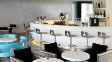 bar at Hyatt Regency Dusseldorf