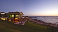 Casa Mar, Casa Ebano Casa  Raices side view