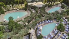 Pool 3510x2193 ARIA Sky Suites