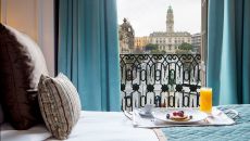 6 at Inter Continental Porto Palacio das Cardosas