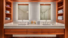 Suite Vanity