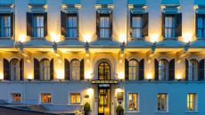 exterior night 03 at Tomtom Suites