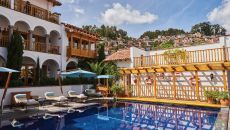 NAZ POOL 02 at Palacio Nazarenas