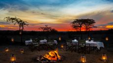  mahali mzuri bush dinner 