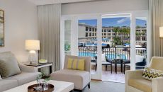 Suite Courtyard Terrace at Balboa Bay Resort