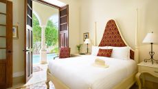  Patio  Single bedroom 