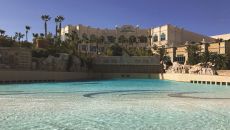 94282197 Mandalay Bay Pool 3200x2400 Mandalay Bay