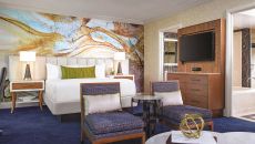 104346124 Elite King 5000x2107 Mandalay Bay