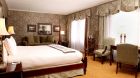 Suite bedroom