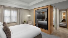 KING SUPERIOR ROOM 1 at Conrad London St. James