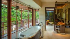  Mandapa  Suite  Bathroom  Mandapa, a  Ritz  Carlton  Reserve 2019.