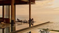 Lounge bar 39238at Amanera