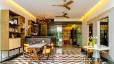 Main House full lobby