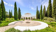 Outdoor 95 at Octant Vila Monte