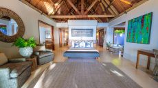 Beachfront  Villa  Bedroom 