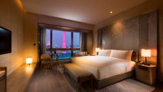 King accessible room river view at Conrad Guangzhou