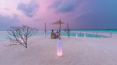  Sleeping under the stars