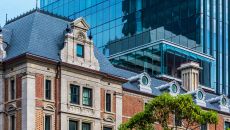 COMO The Treasury Rxterior Roof w Wildflower 1 COMO The Treasury