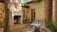 Spa Lounge Area High Res Royal Palms