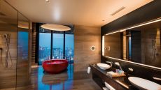 Conrad Suite Bathroom