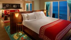 Premier OF Corner Jr Suite