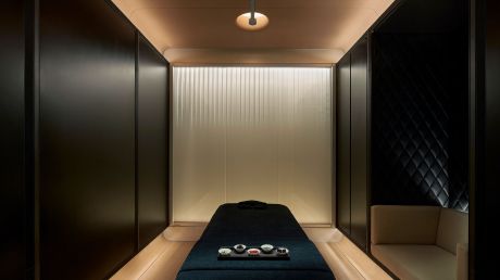 spa treatment room ceiling