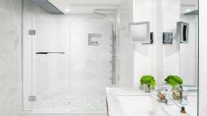 William Gray King Bathroom