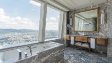Scenic Bath at SIGNIEL SEOUL