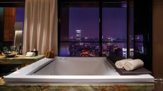  BVLGARI  Suite bathroom 